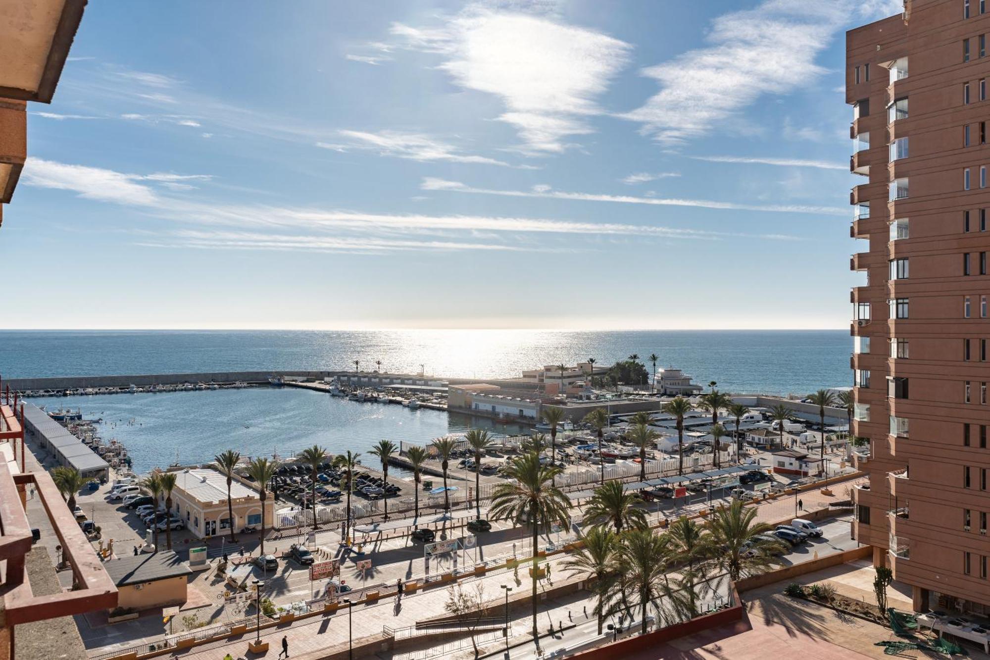 Sunny Studio With Seaview Apartment Fuengirola